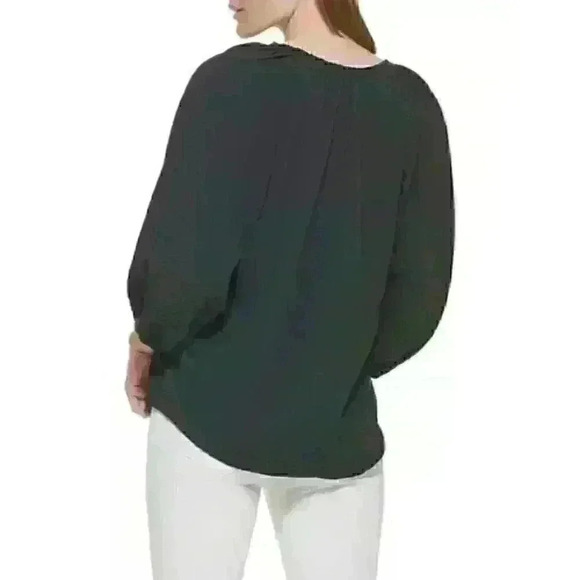 NEW! Calvin Klein Women’s S Split Neck Gauze Blouse NWT $79.50 - Picture 2 of 3